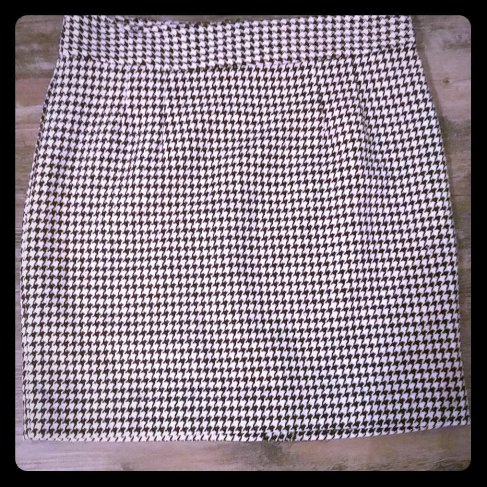 Banana republic  10 petite houndstooth wool skirt